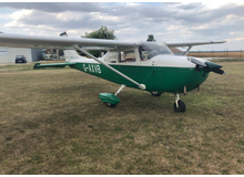 Cessna - 172 Skyhawk - F  /  YR-XVB